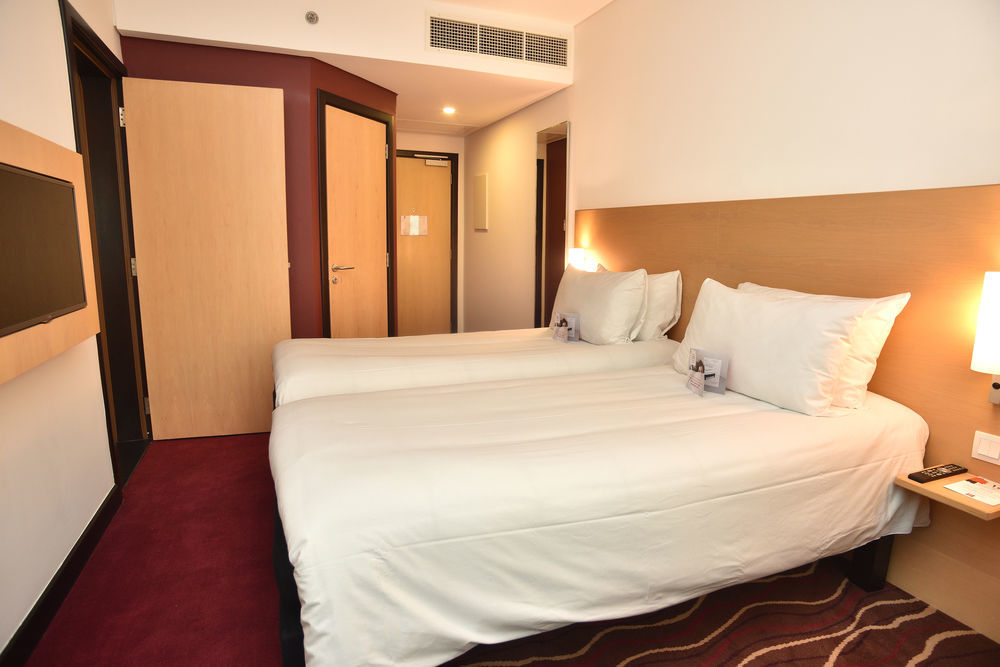 Ibis Seef Μανάμα Εξωτερικό φωτογραφία