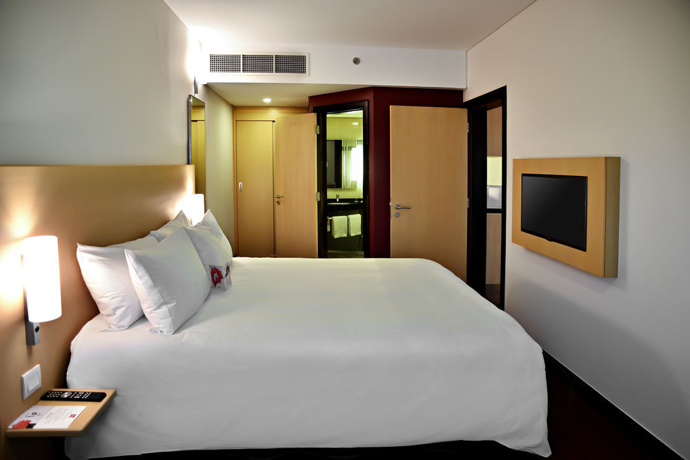 Ibis Seef Μανάμα Εξωτερικό φωτογραφία